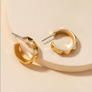 Simple Gold Hoop Earrings